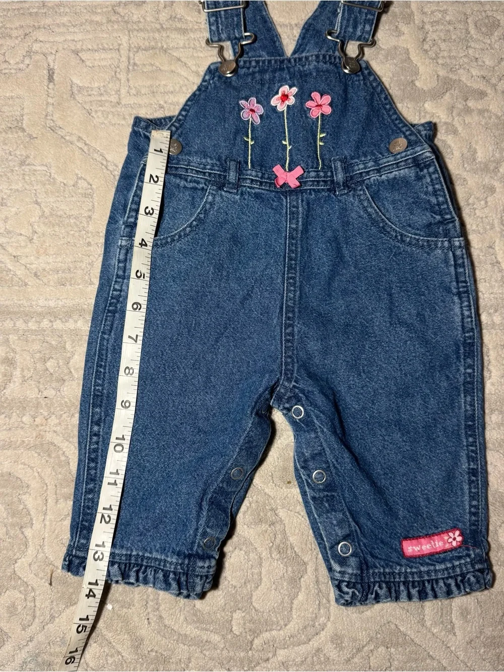 Vintage Y2K girly cotton denim overalls with pink embroidered flowers 6 months🔹
